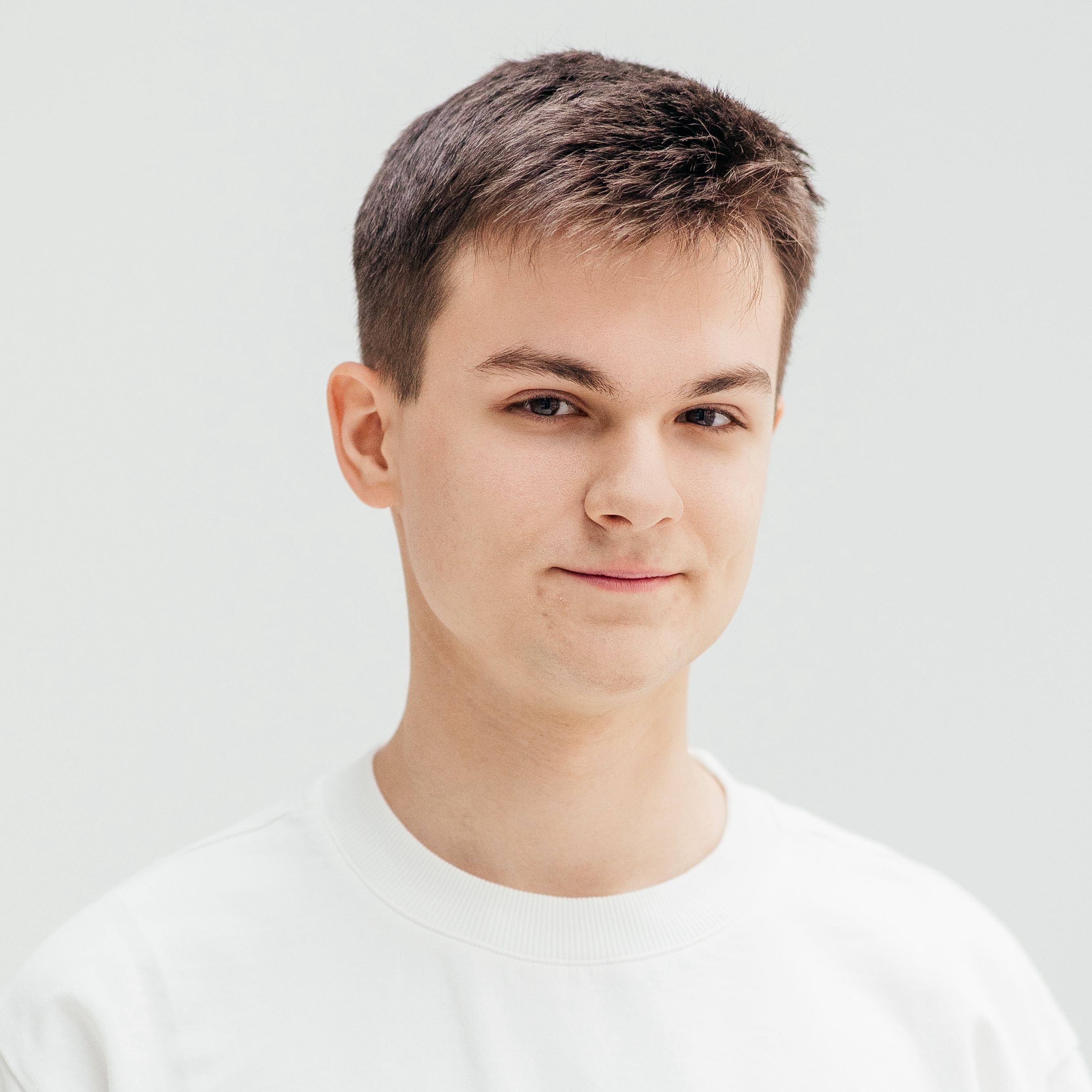 Евгений Пахомов